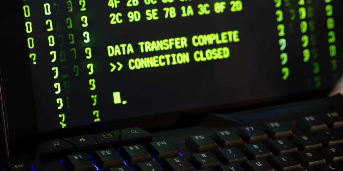闪连VPN 加密协议测试中的数据传输画面